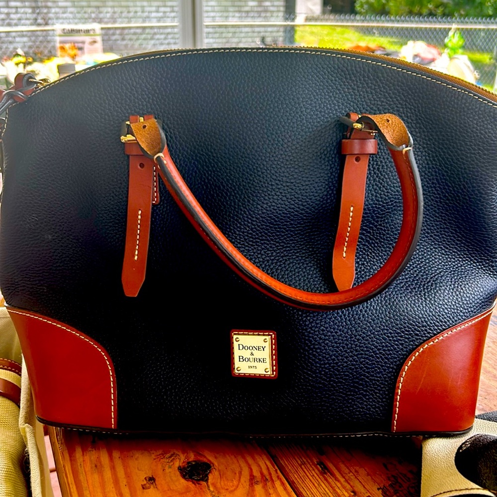 Dooney & Bourke handbag